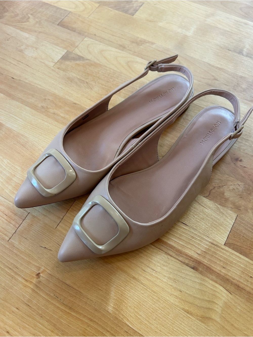 Nordstrom Becca Pointed Toe Slingback Flats Size 7.5 – Tan